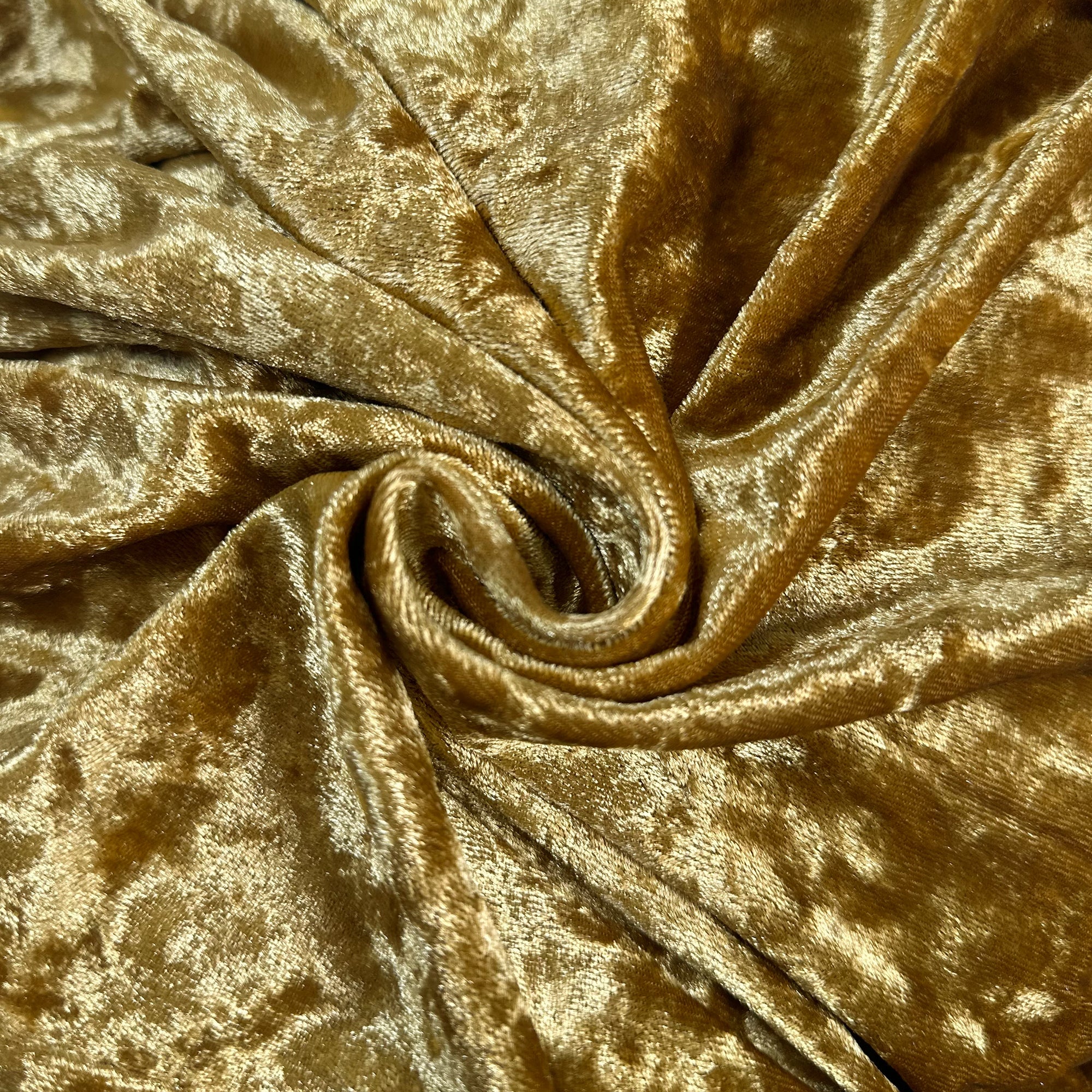 20 Inch Crushed Velvet Cloth Napkins Gold (Pack of 10)